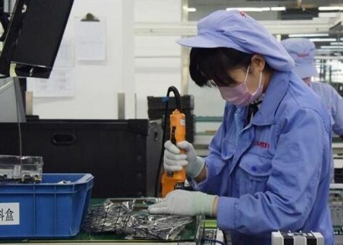 新一期LPR下行 精準滴灌助力降成本，金融戰疫穩固實體經濟